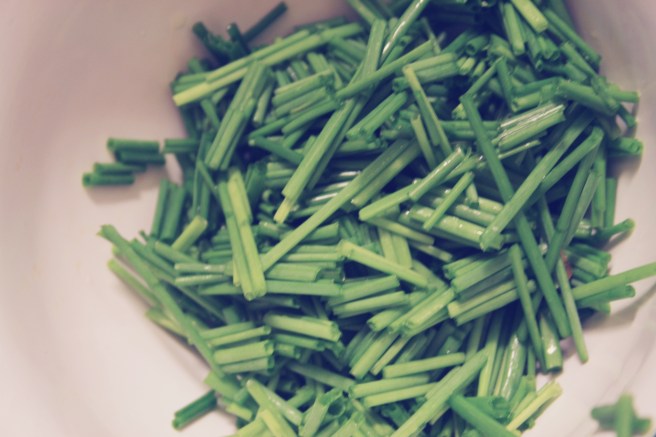 chopped chives noodle soup