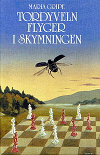 tordyveln-flyger-i-skymningen2